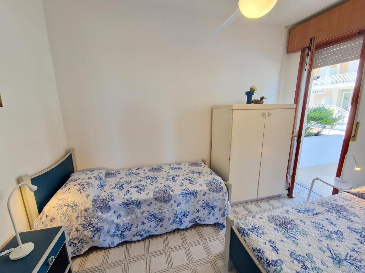 Apartment Tellina Frontemare *