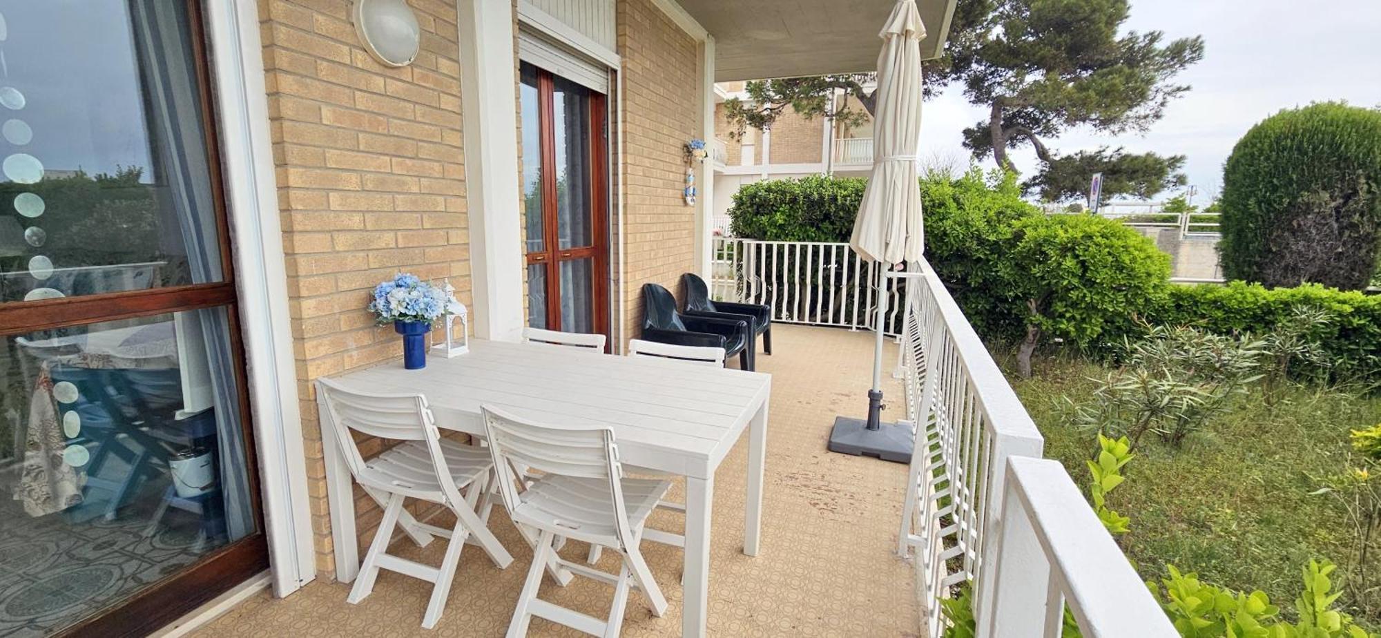 Apartment Tellina Frontemare *